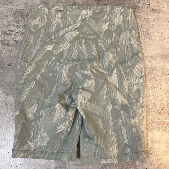 Lululemon Swift Speed HR Short 8” Biker Size 6 Jacquard Silver Blue - Picture 5 of 9